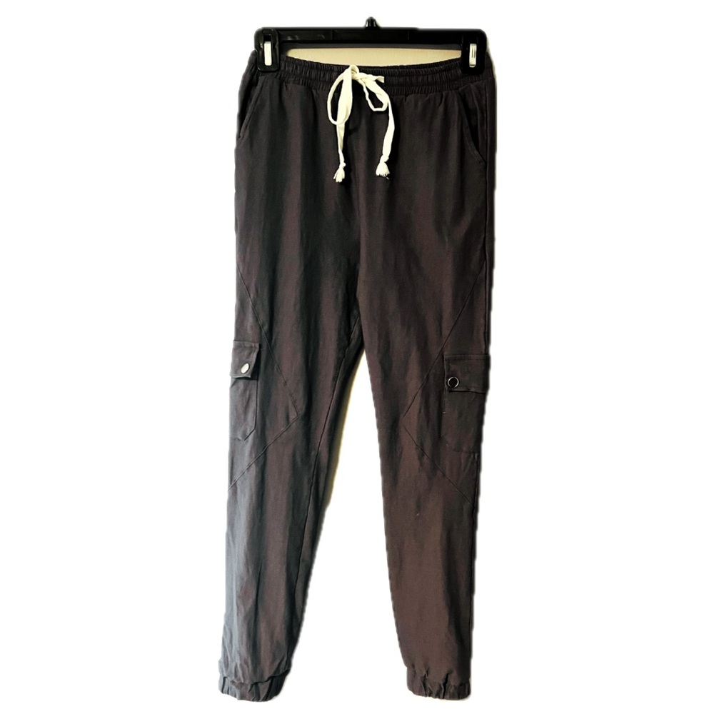 Zulily Gray Cargo Joggers with Functional Pockets